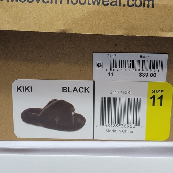 Seven7 brand fuzzy slippers size 11 & 9, soft, cross-cross top. NWT - Picture 5 of 5